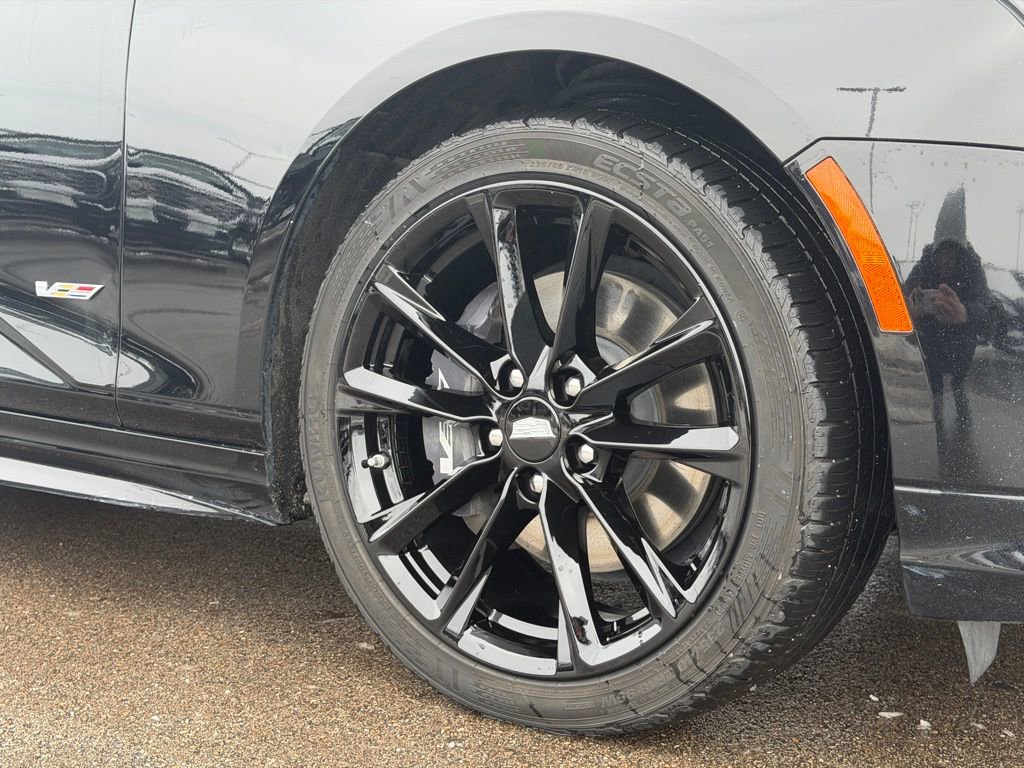 Used 2022 Cadillac CT4 V AWD/4WD image 27