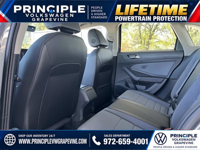 New 2026 Volkswagen Jetta SE FWD image 21