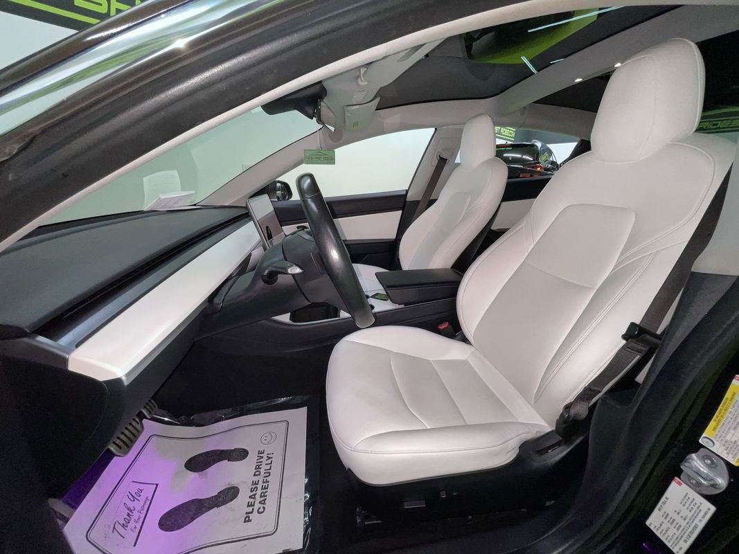 Used 2018 Tesla Model 3 Performance image 16