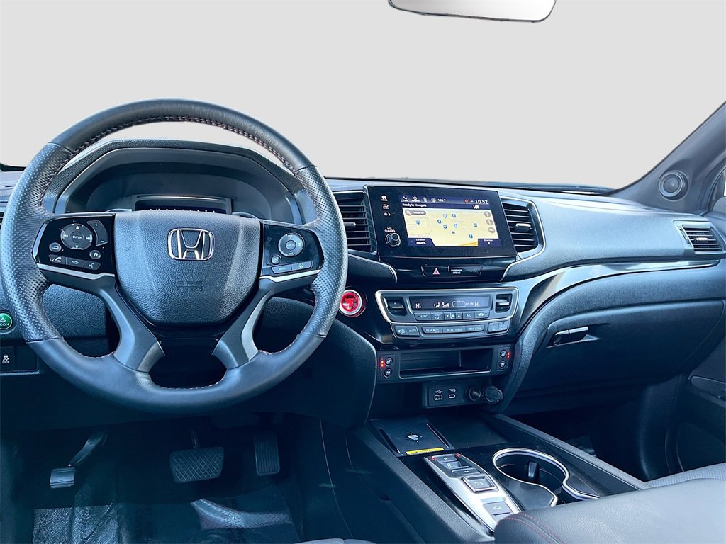Used 2024 Honda Passport Black Edition image 25