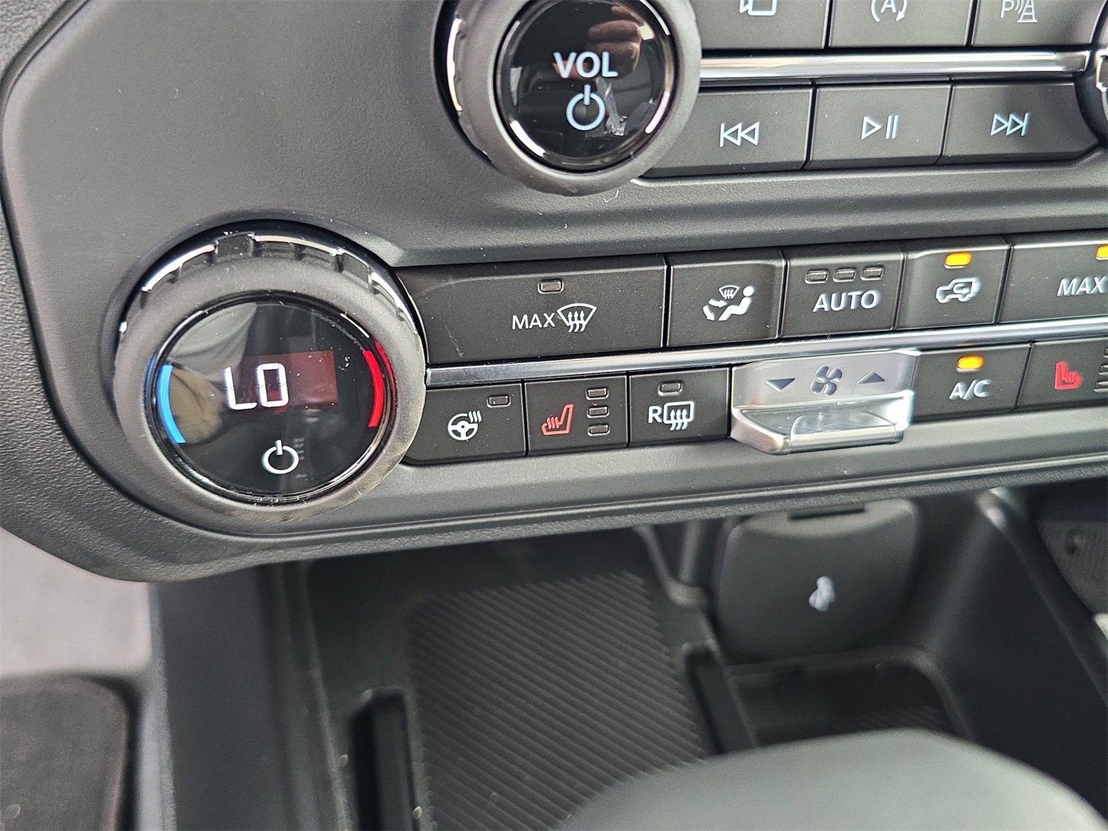 New 2025 Ford Bronco Badlands image 17