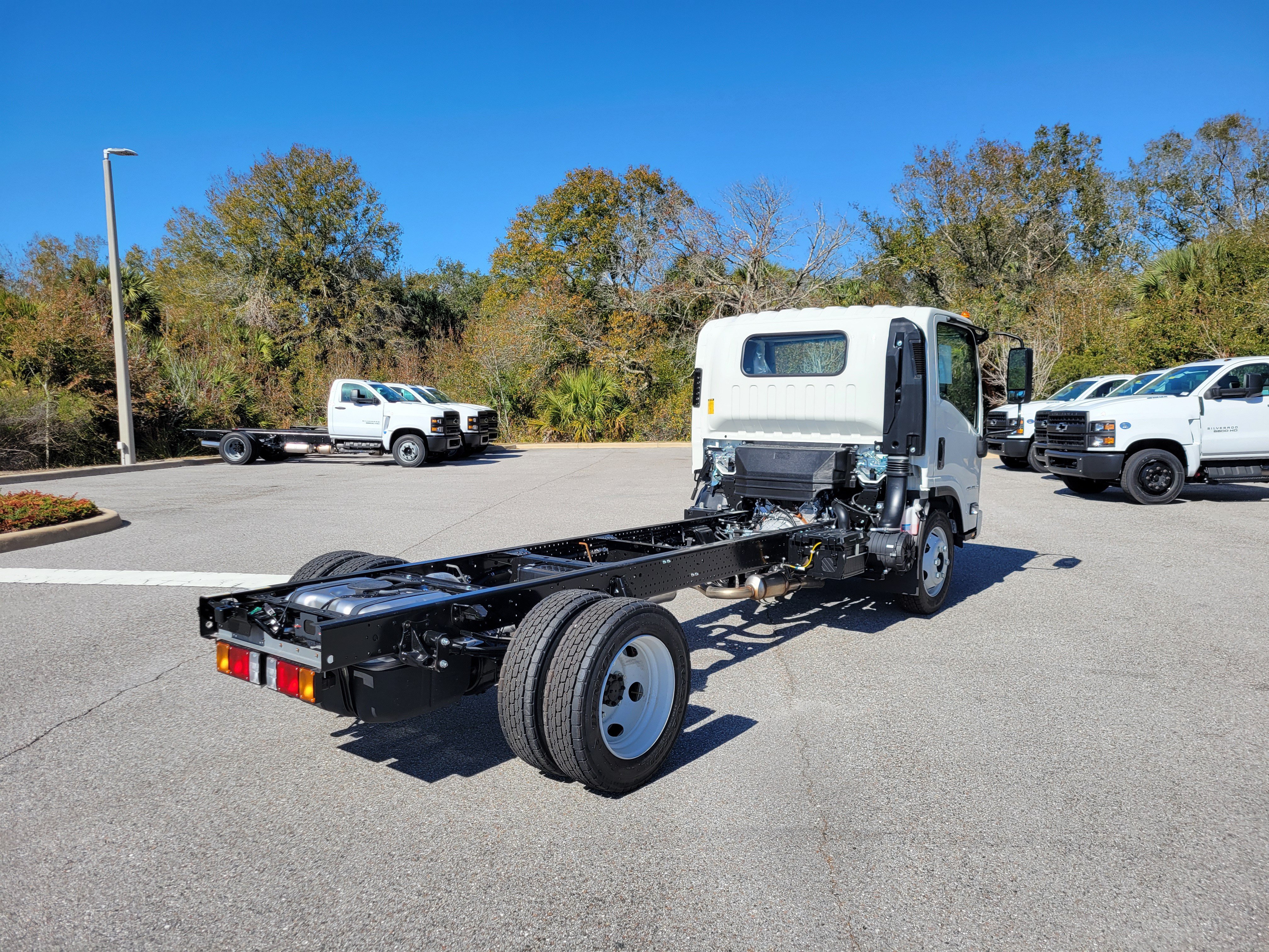New 2026 Chevrolet Low Cab Forward RWD image 4