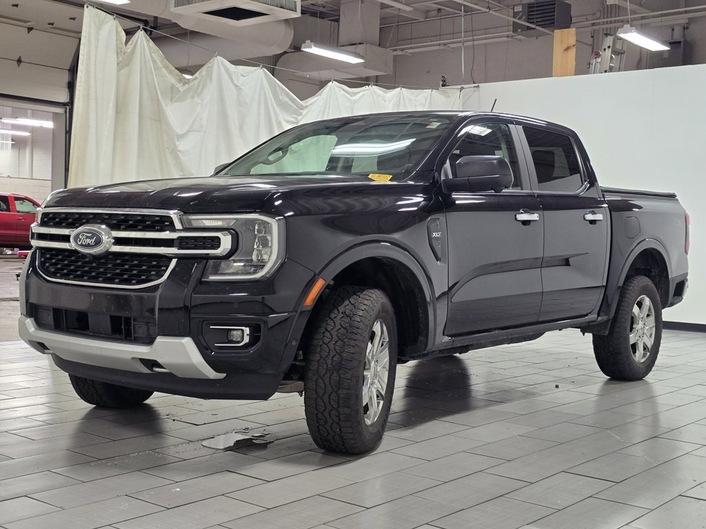 Used 2024 Ford Ranger XLT w/ Technology Package image 12