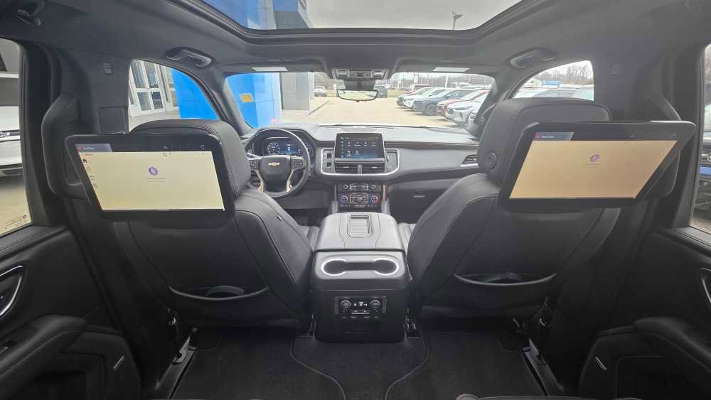 Used 2024 Chevrolet Suburban High Country w/ Advanced Technology Package AWD/4WD image 20