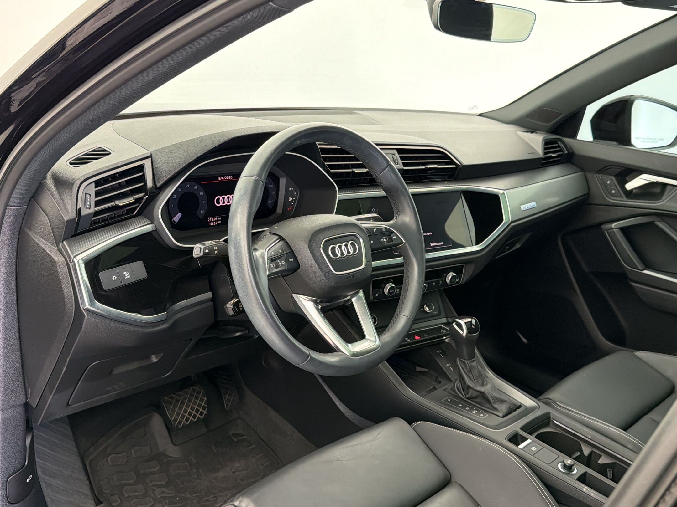 Used 2023 Audi Q3 2.0T Premium Plus w/ Premium Plus Package AWD/4WD image 4