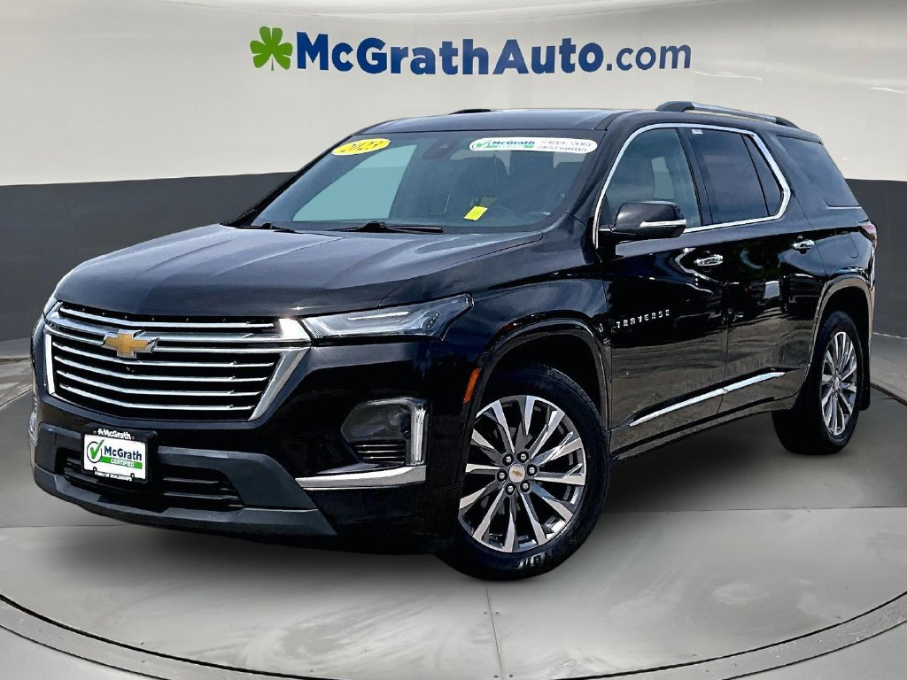 Used 2023 Chevrolet Traverse Premier w/ LPO, Cargo Package AWD/4WD image 3