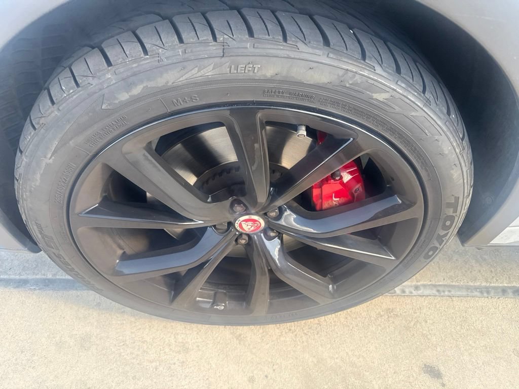 Used 2020 Jaguar F-PACE SVR AWD/4WD image 14