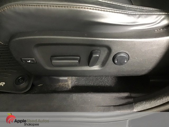 Used 2017 Toyota Highlander XLE image 9
