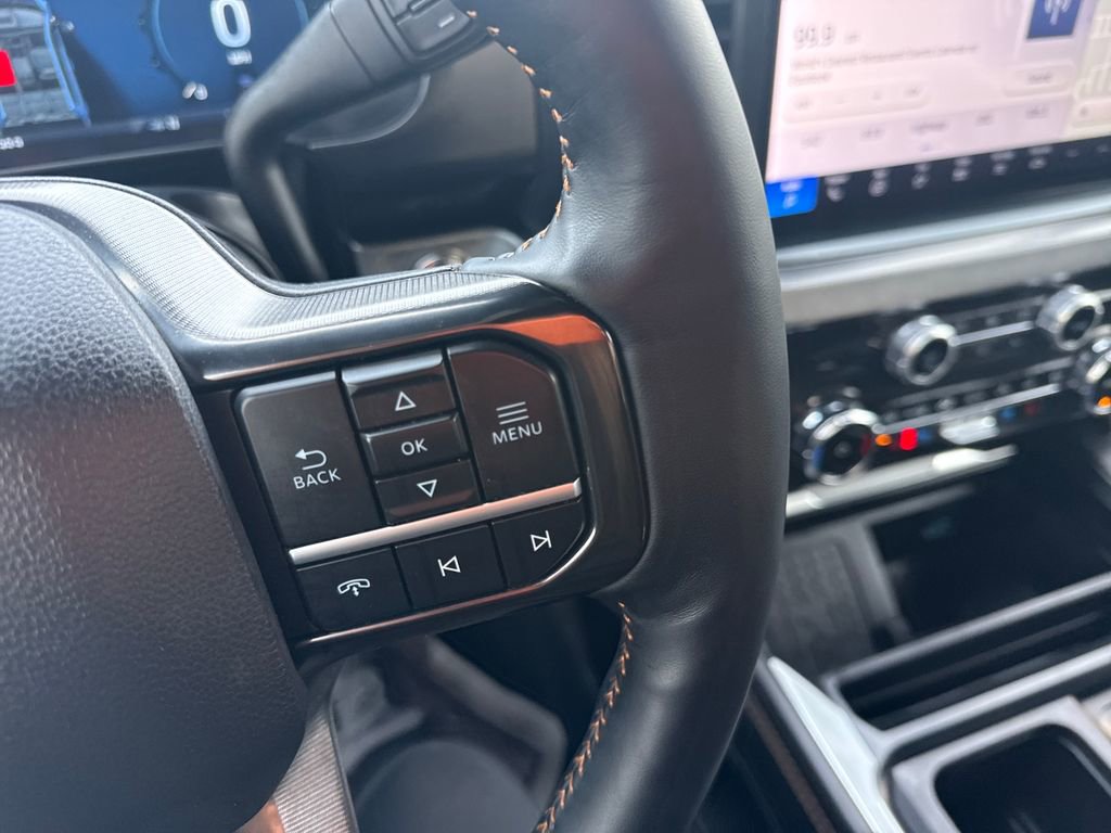 Used 2024 Ford F350 Platinum image 34