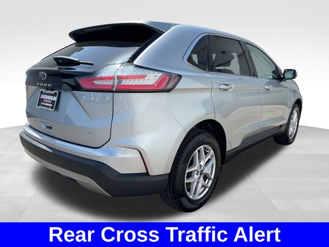 Used 2023 Ford Edge SEL w/ Convenience Package AWD/4WD image 5