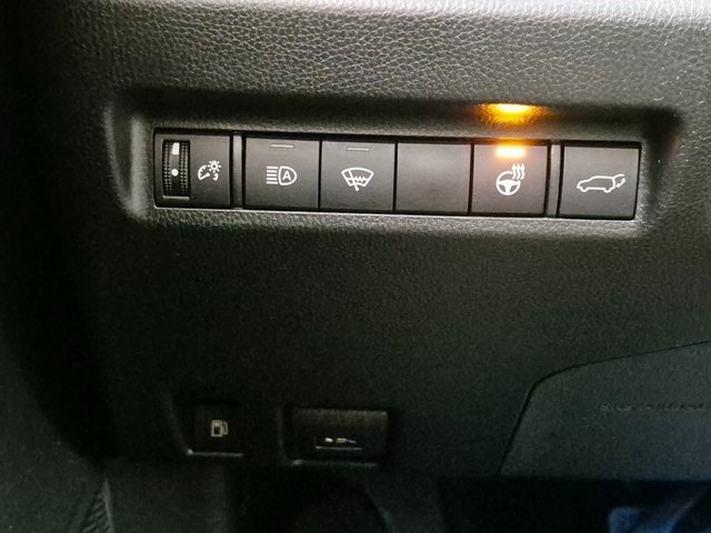 Certified 2022 Toyota RAV4 XSE image 16