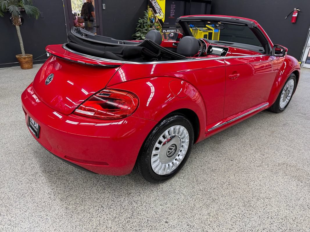 Used 2014 Volkswagen Beetle 1.8T FWD image 13
