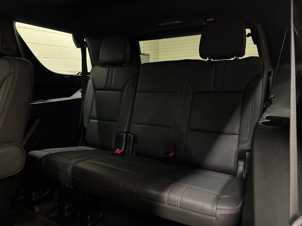 Used 2022 Chevrolet Tahoe RST w/ Luxury Package AWD/4WD image 11