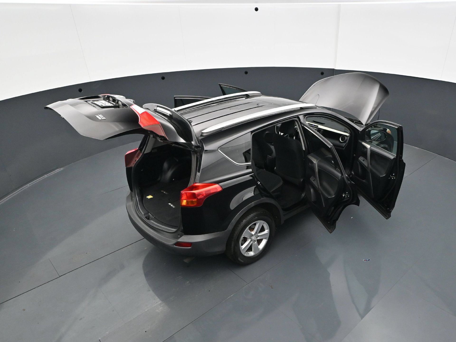 Used 2014 Toyota RAV4 XLE AWD/4WD image 41