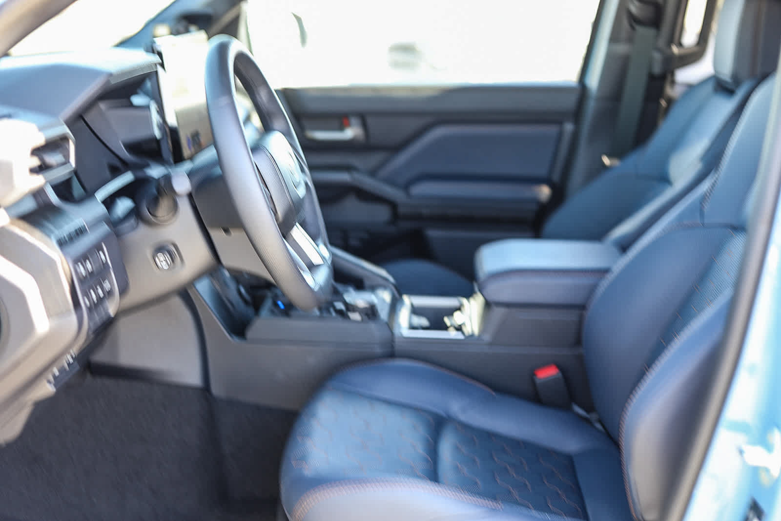 New 2026 Toyota 4Runner Platinum AWD/4WD image 19
