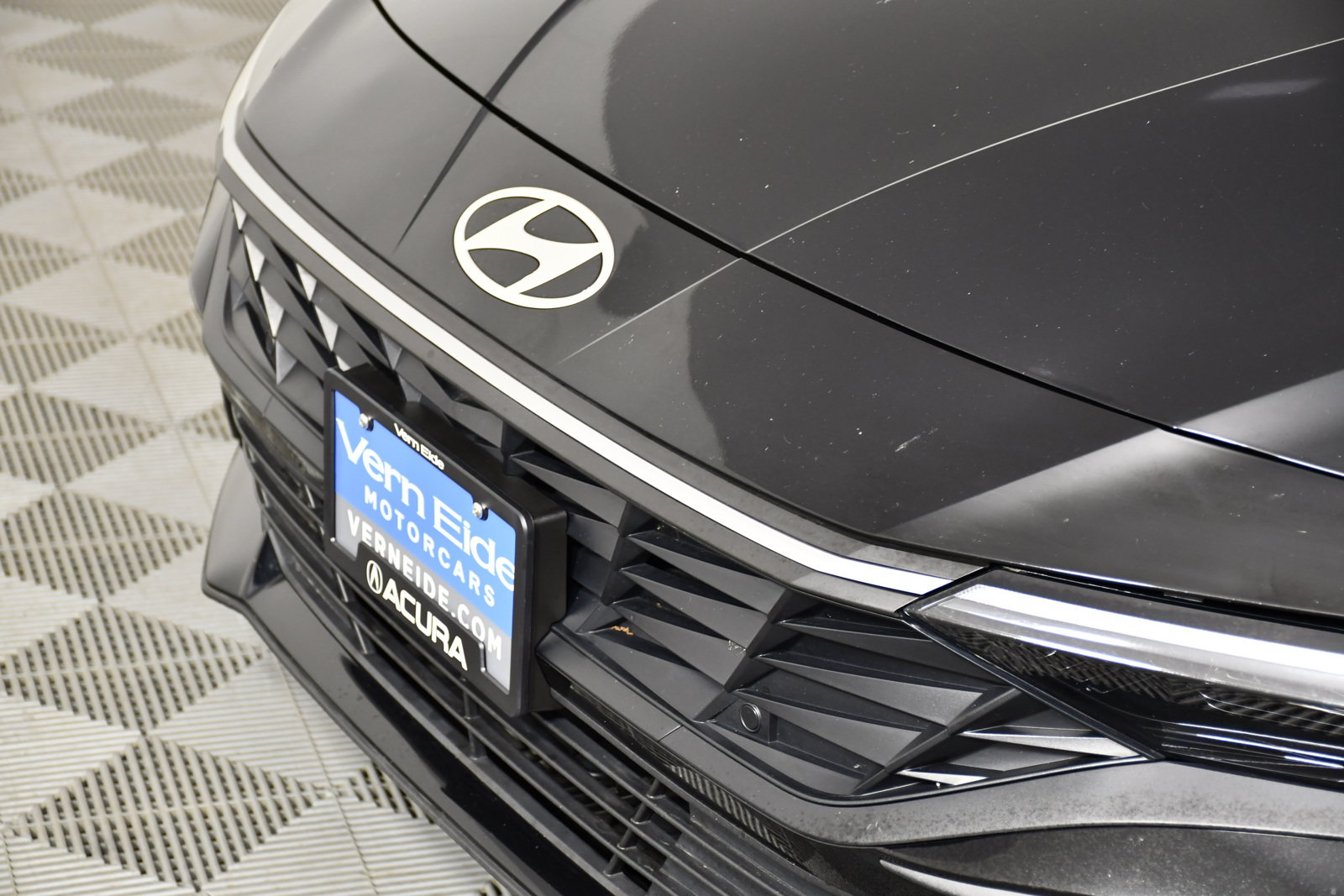 Used 2024 Hyundai Elantra SEL FWD image 11