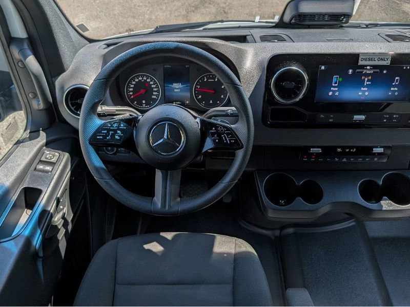 Used 2022 Mercedes-Benz Metris image 25