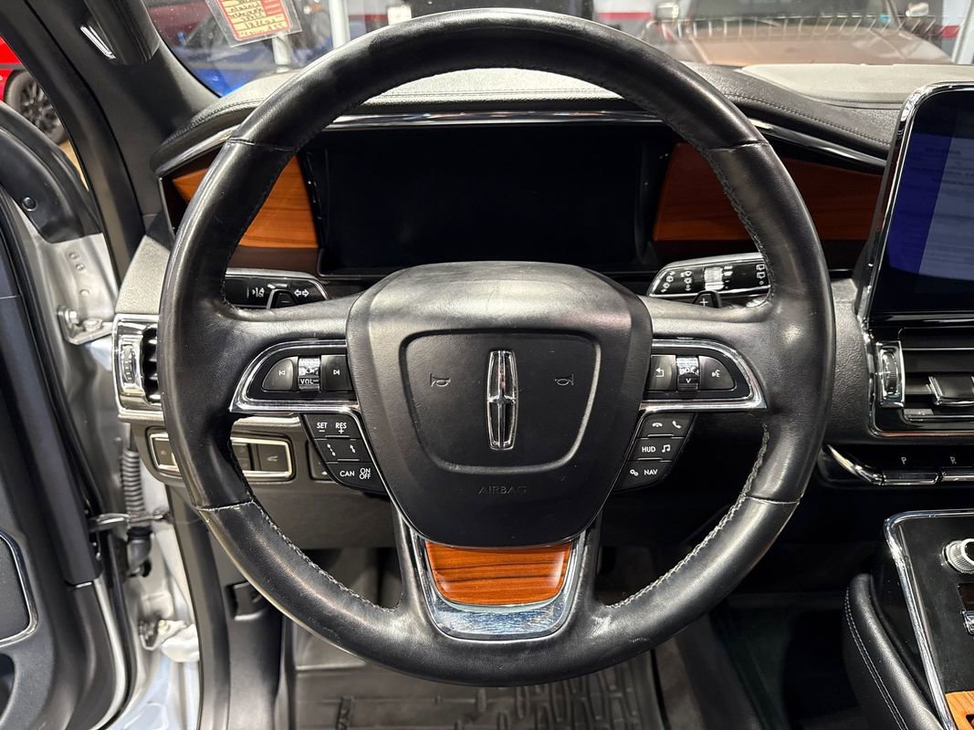 Used 2018 Lincoln Navigator Reserve w/ Technology Package image 82