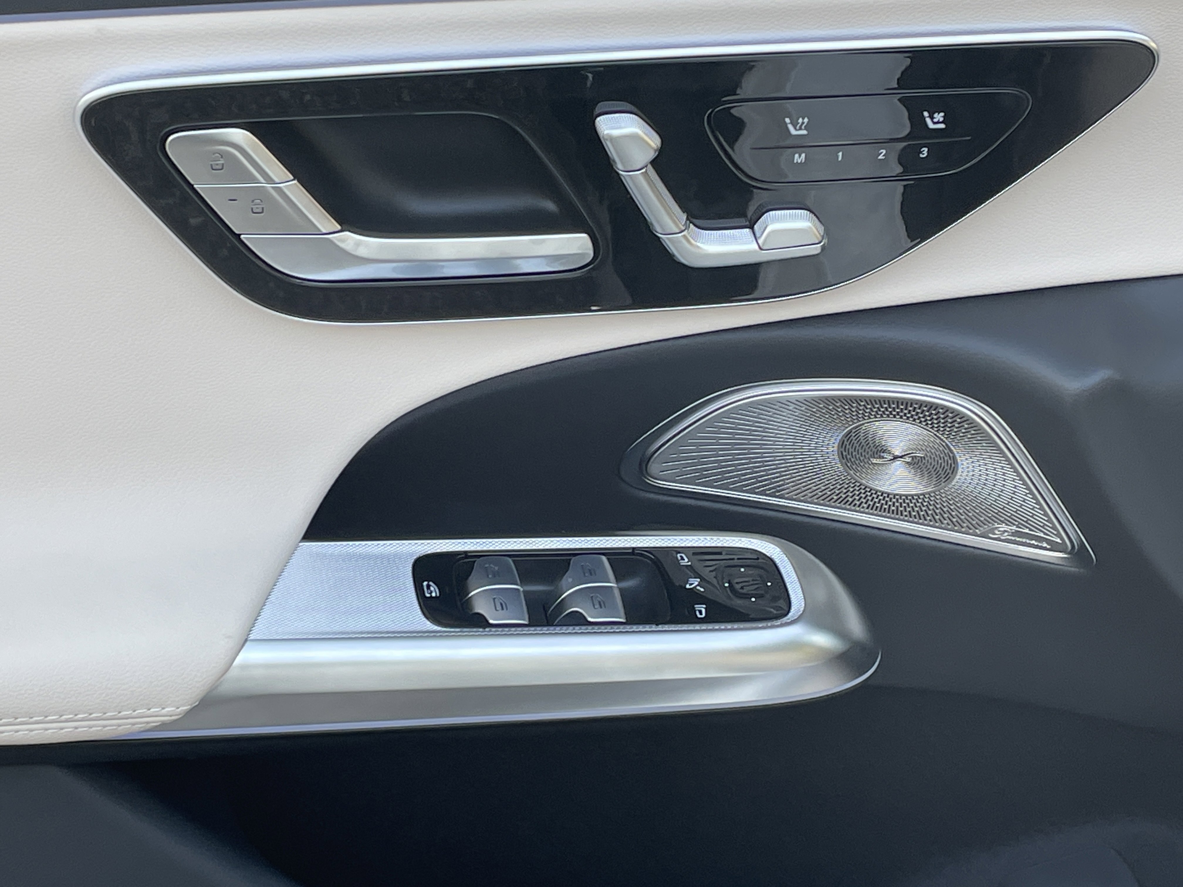 Certified 2026 Mercedes-Benz E 450 4MATIC All-Terrain Wagon image 19