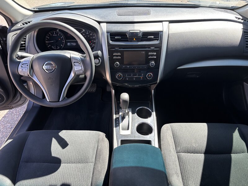 Used 2014 Nissan Altima 2.5 S w/ Display Audio Package FWD image 26