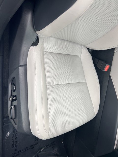 Used 2023 Lexus RX 350 Premium image 23