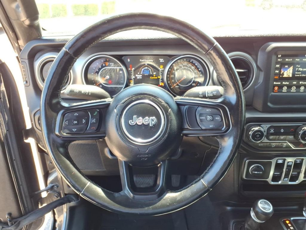 Used 2021 Jeep Gladiator Sport image 20