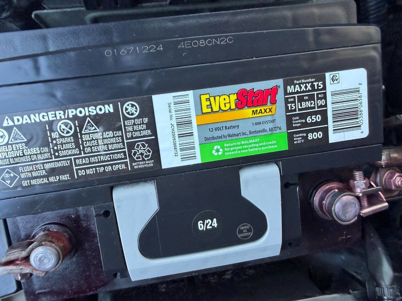 Used 2012 Nissan Versa 1.8 S image 23