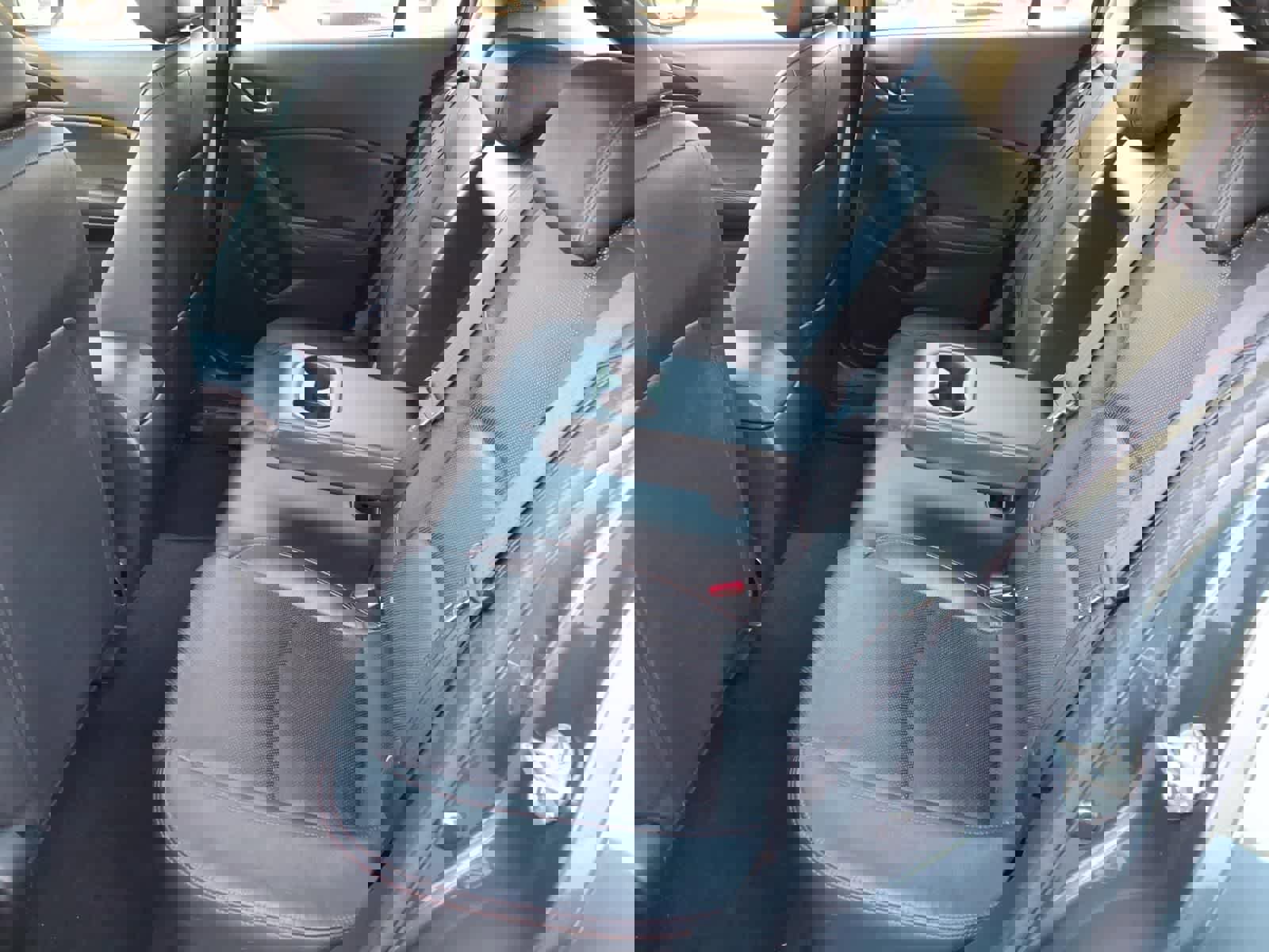 Used 2014 MAZDA MAZDA3 s Grand Touring w/ Technology Package FWD image 9