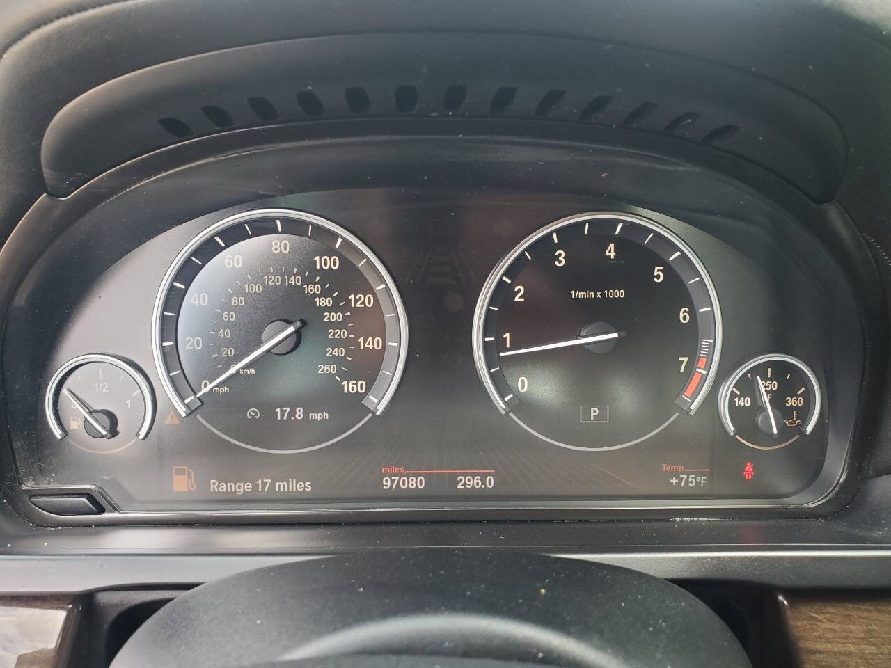 Used 2009 BMW 750i RWD image 11
