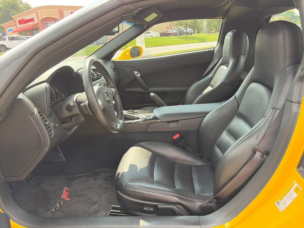 Used 2011 Chevrolet Corvette Grand Sport RWD image 12