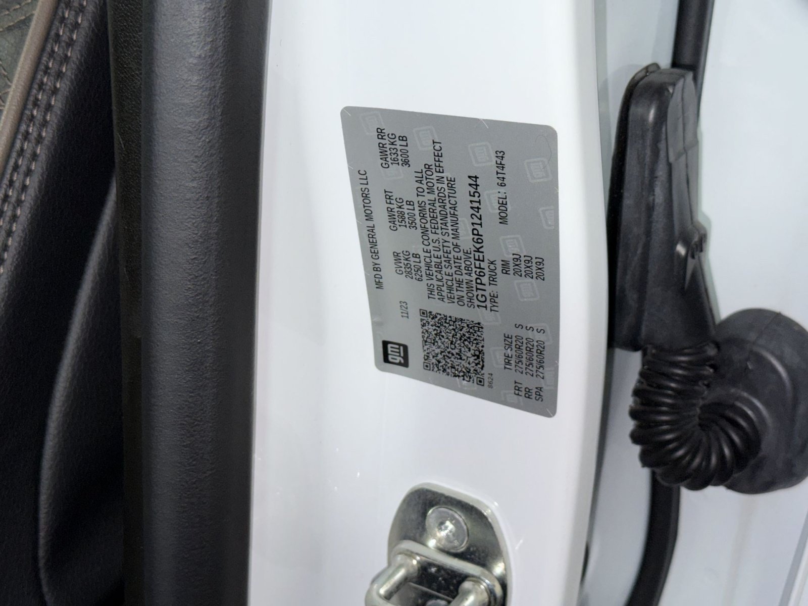 Used 2023 GMC Canyon Denali AWD/4WD image 30