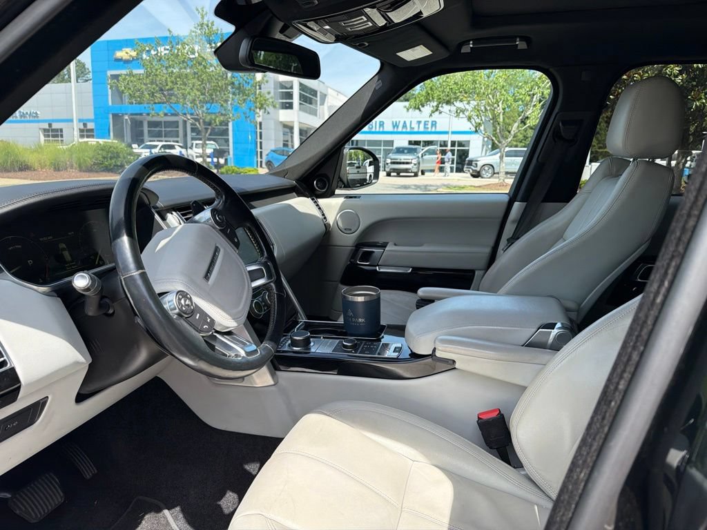 Used 2016 Land Rover Range Rover AWD/4WD image 40