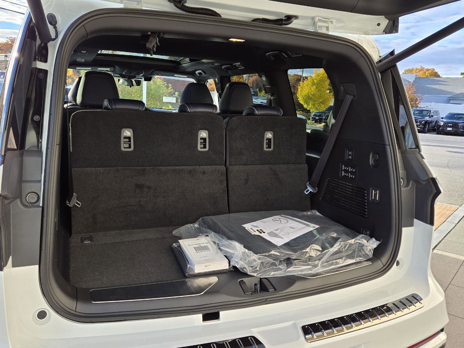 New 2026 INFINITI QX80 4WD image 20