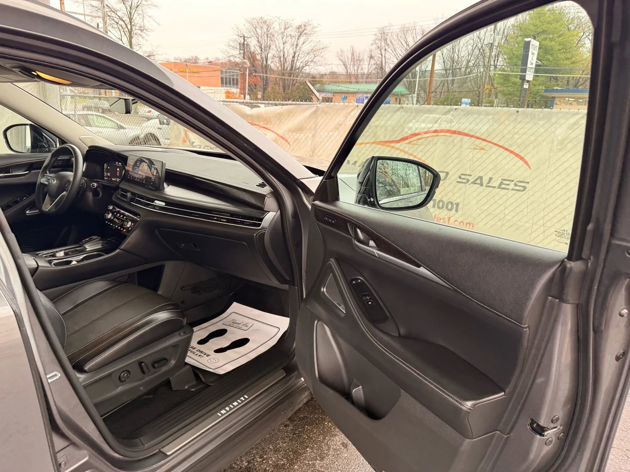 Used 2022 INFINITI QX60 Sensory w/ Vision Package image 27