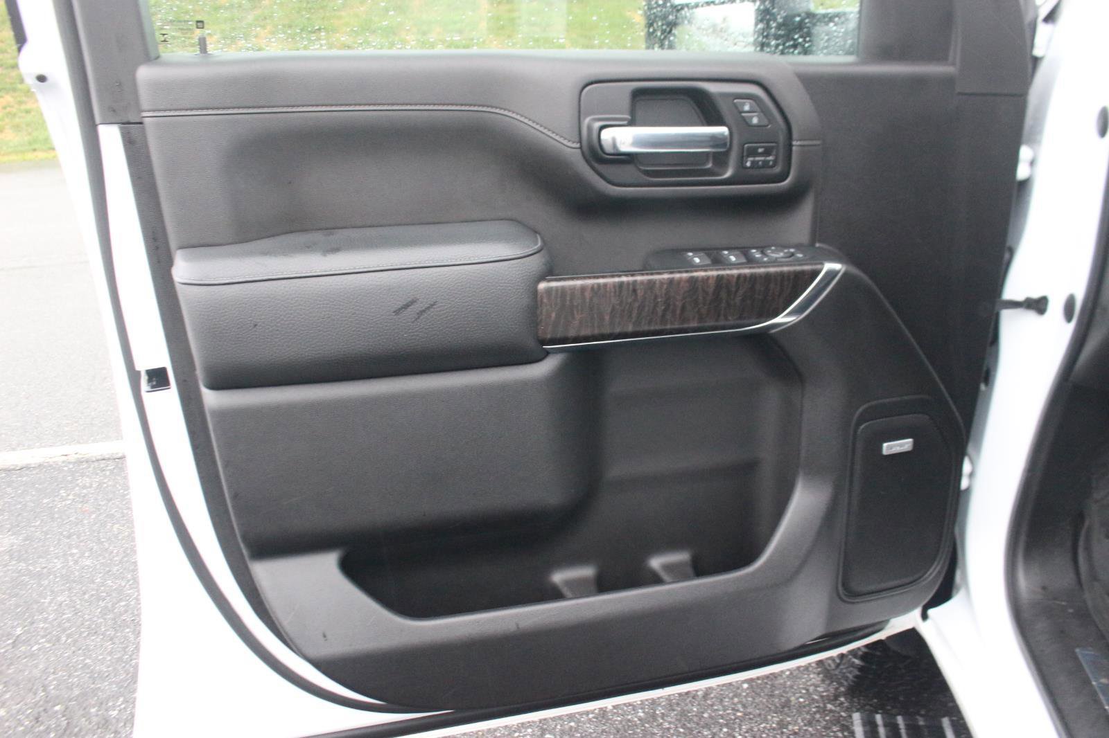 Used 2023 GMC Sierra 3500 Denali image 10