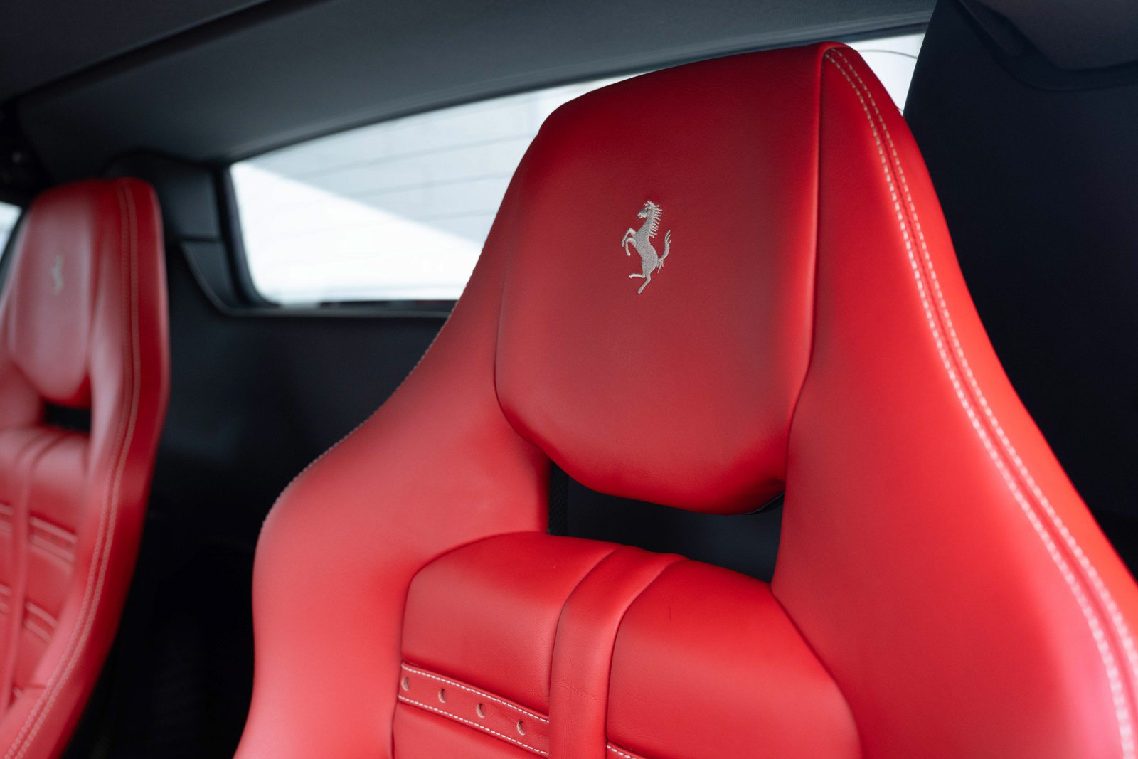 Used 2017 Ferrari 488 Spider RWD image 50