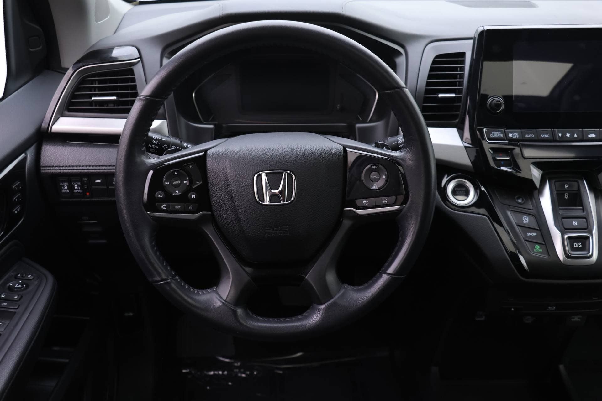 Used 2023 Honda Odyssey Touring image 14