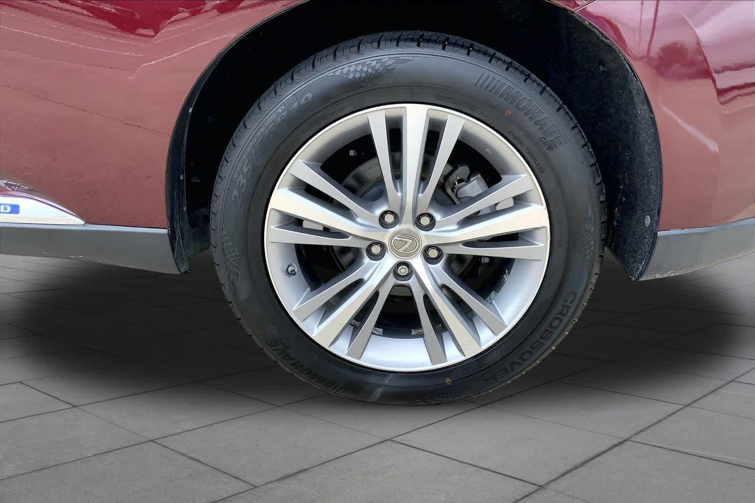 Used 2015 Lexus RX 450h FWD image 11