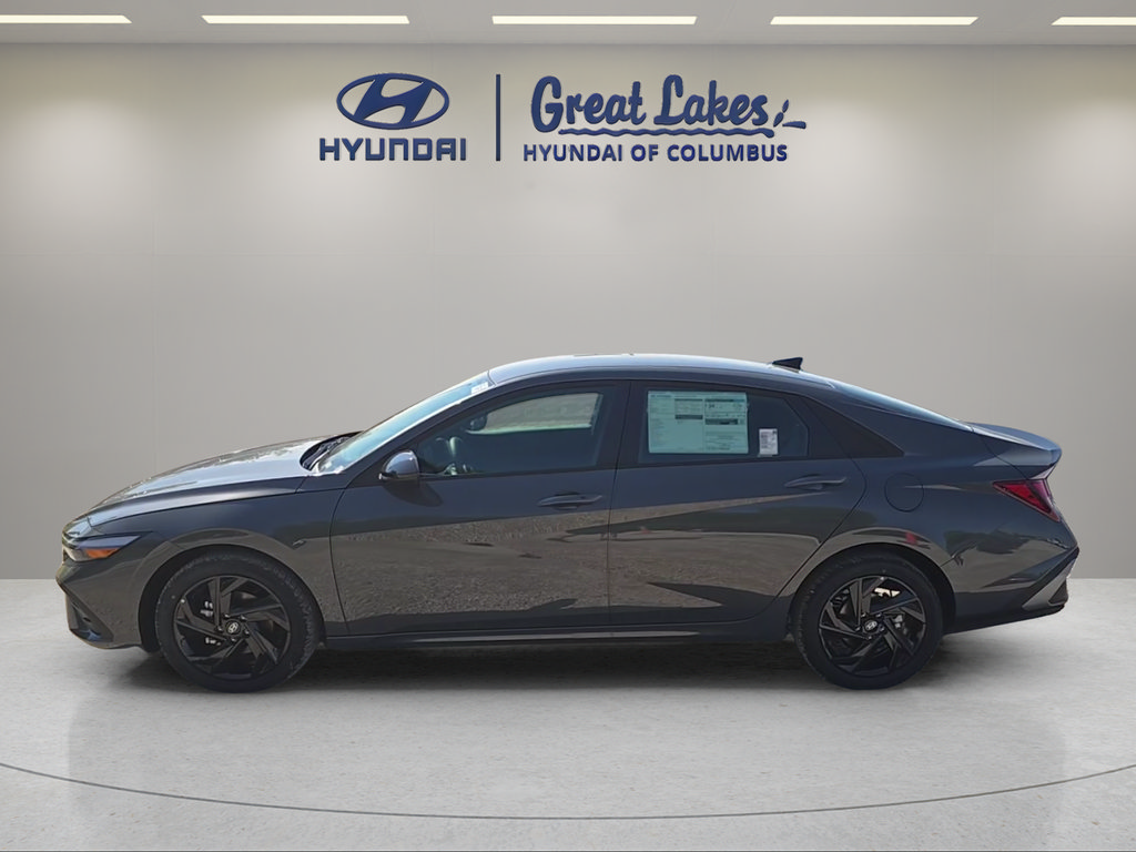New 2026 Hyundai Elantra Sport FWD image 2