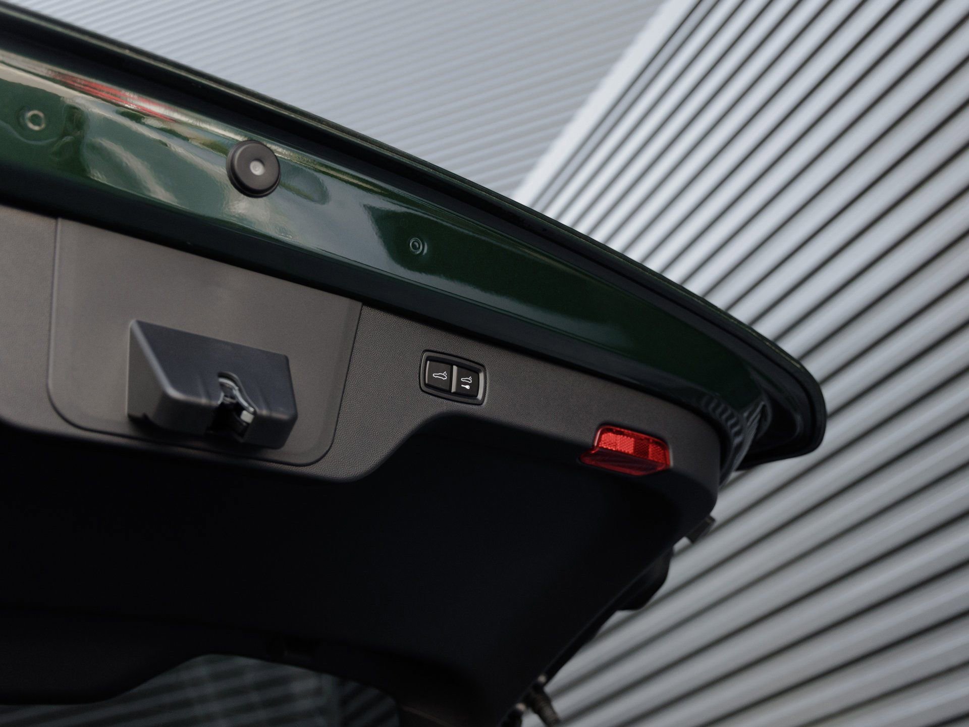 New 2024 Porsche Macan Turbo Electric image 30