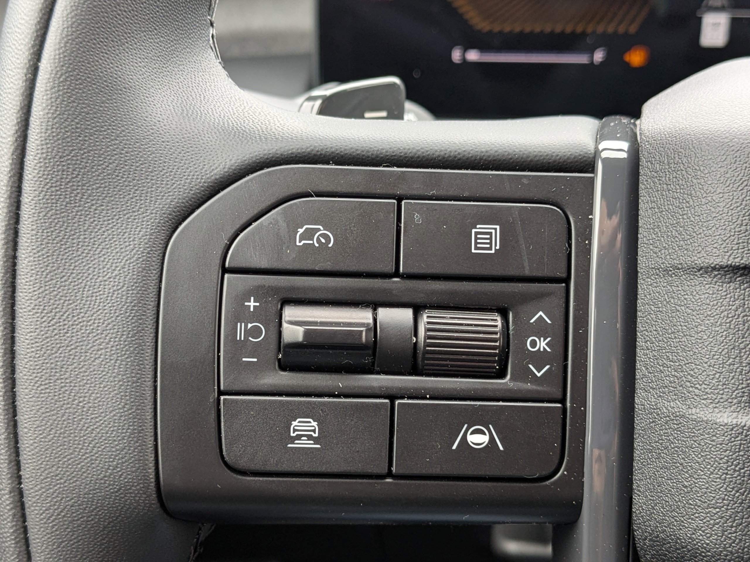 Used 2027 Kia Telluride EX X-Line w/ Towing Package image 37