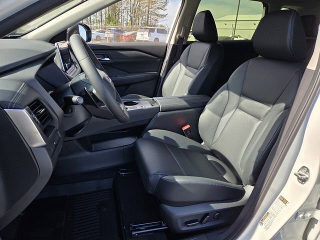New 2026 Nissan Rogue SV FWD image 5