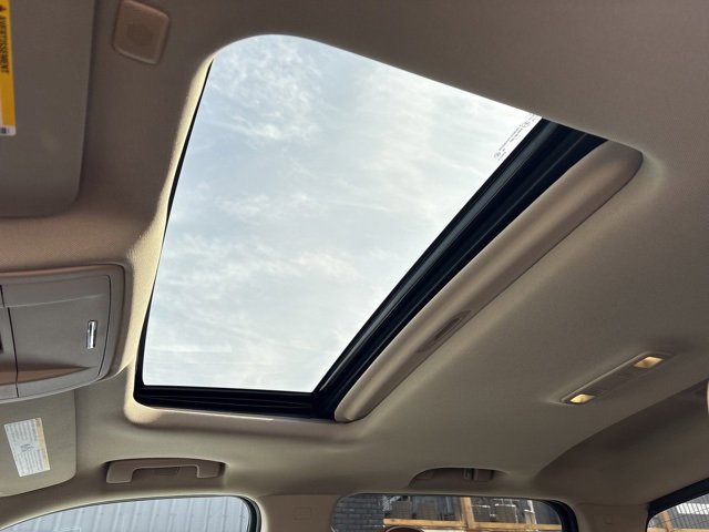 Used 2018 Chevrolet Silverado 1500 High Country image 7