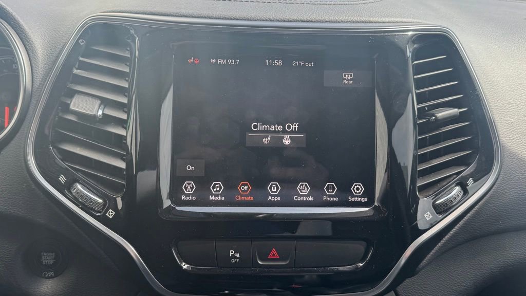 Used 2019 Jeep Cherokee Limited image 22