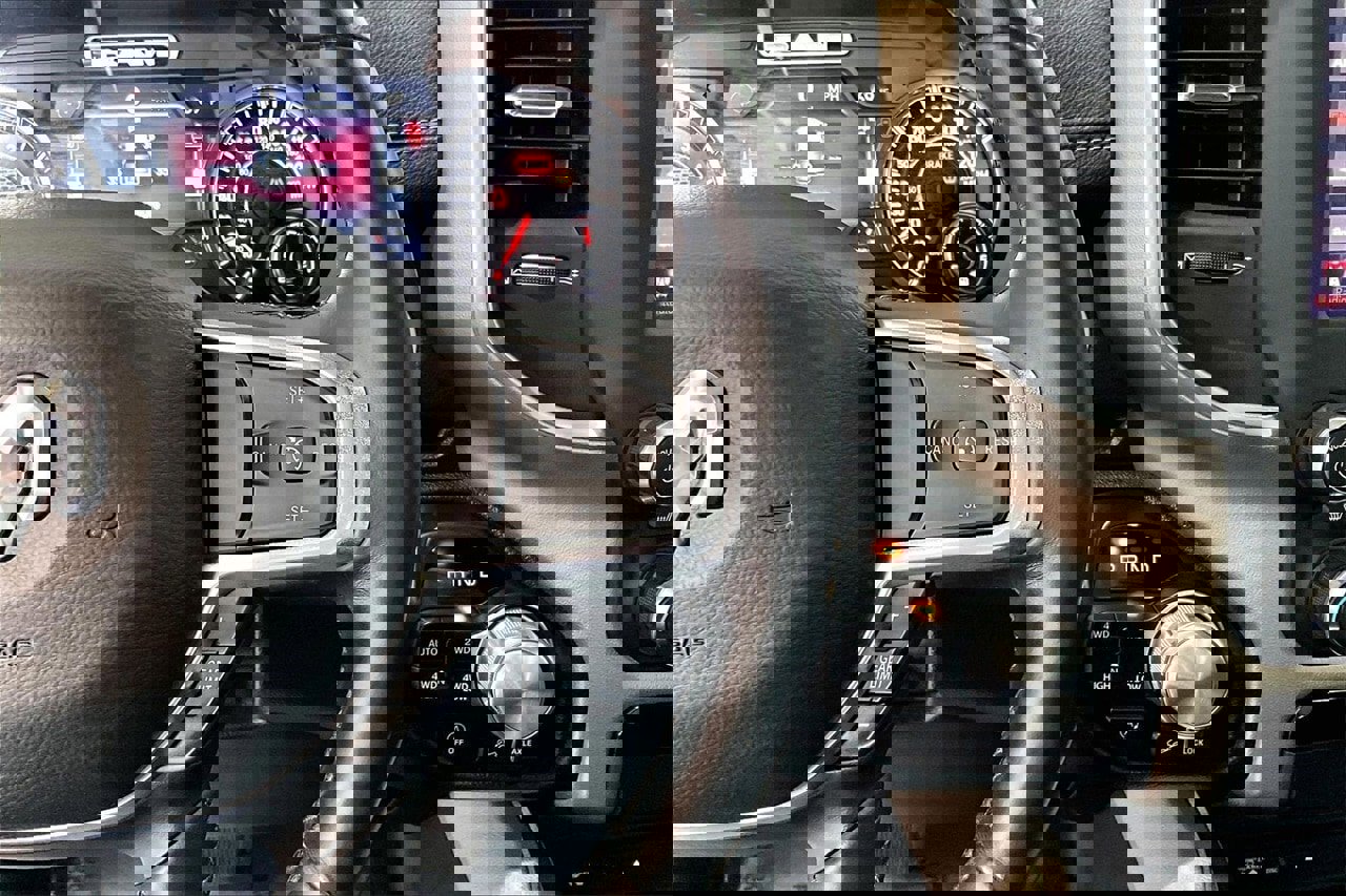 Used 2019 RAM 1500 Laramie w/ Sport Appearance Package image 22