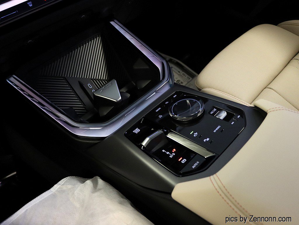 New 2026 BMW X3 xDrive30 w/ Premium Package image 24