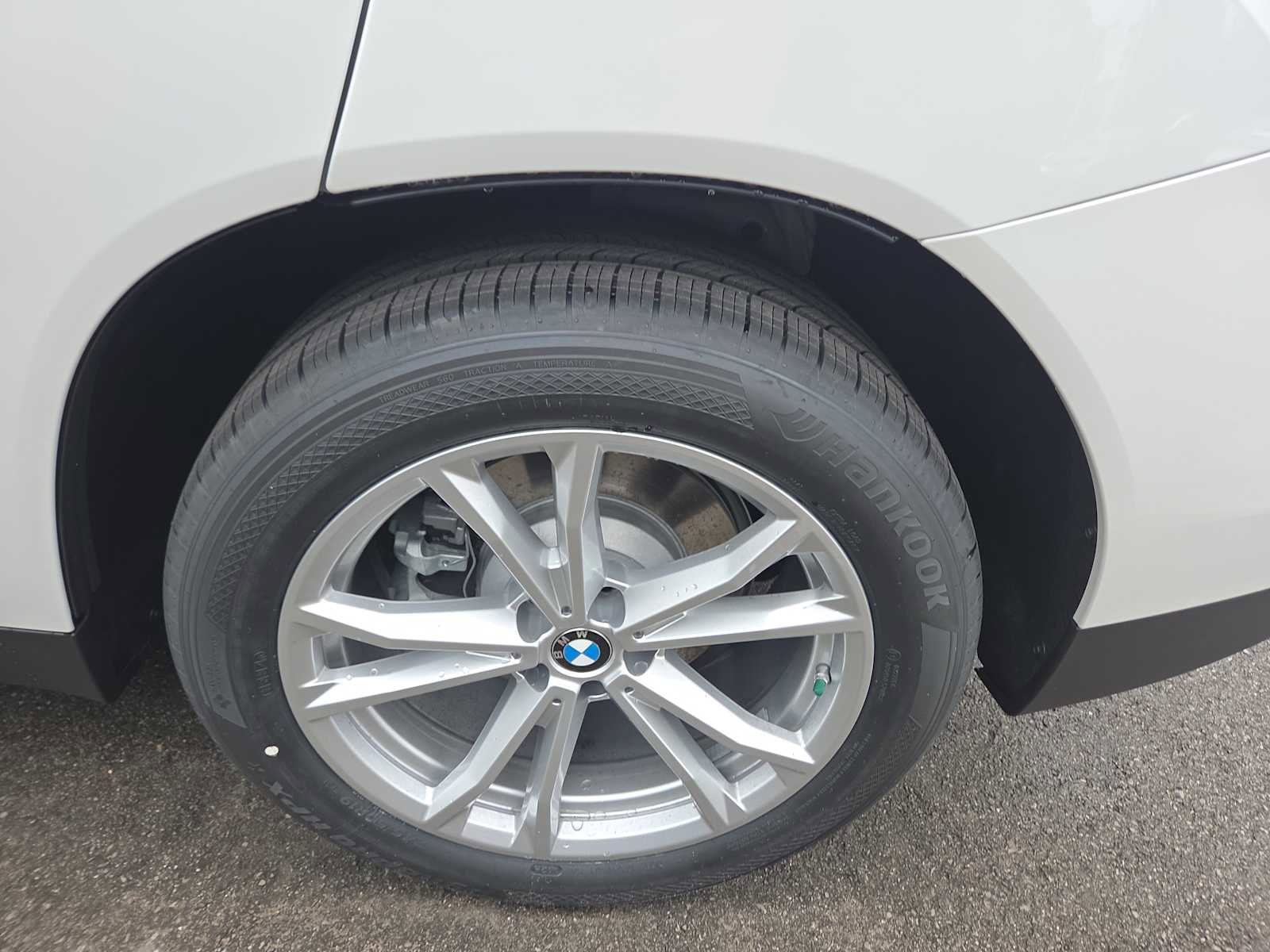 New 2025 BMW X3 xDrive30i w/ Premium Package image 19