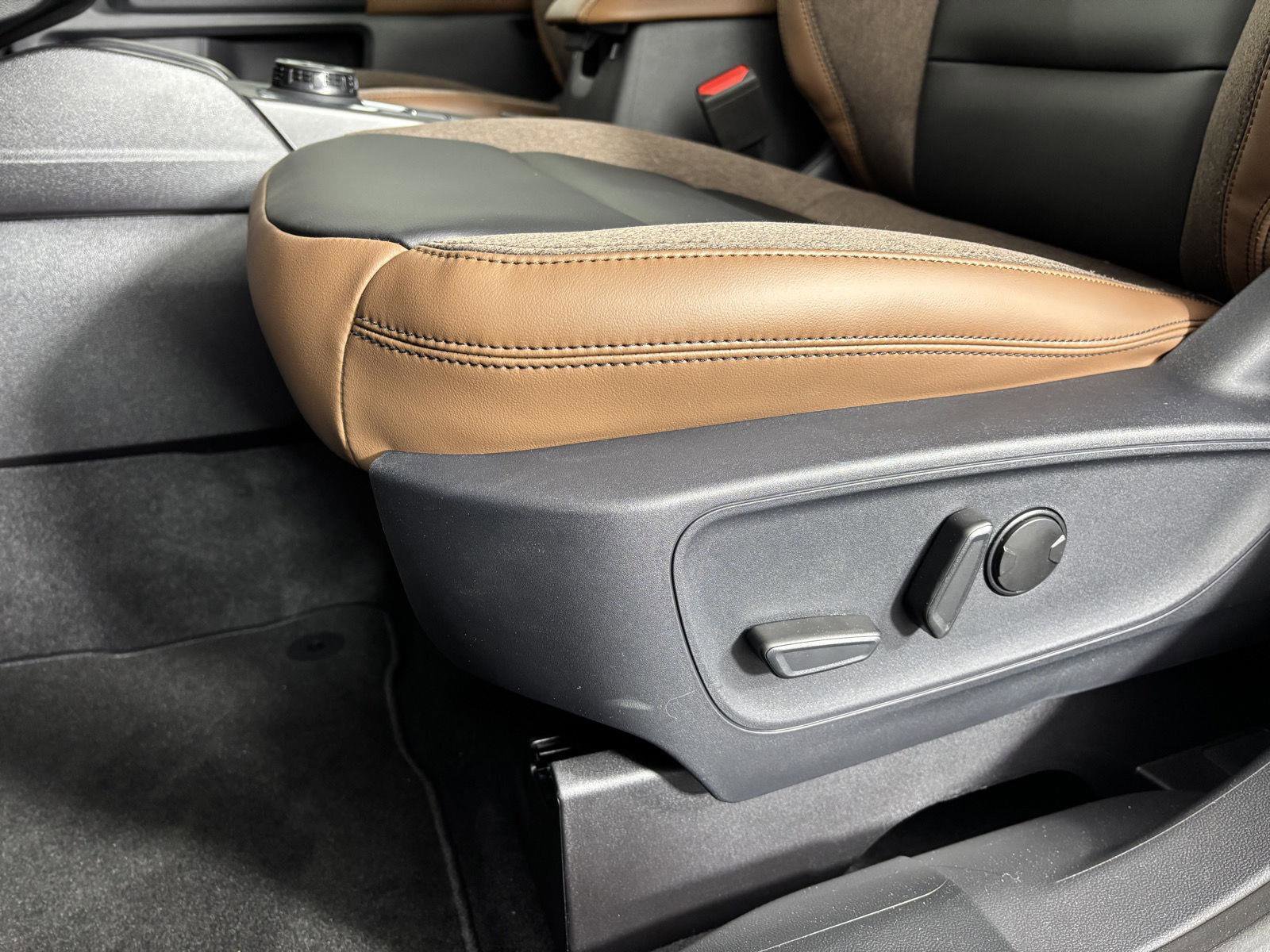 New 2025 Ford Bronco Sport Outer Banks w/ Outer Banks Tech Package+ AWD/4WD image 14
