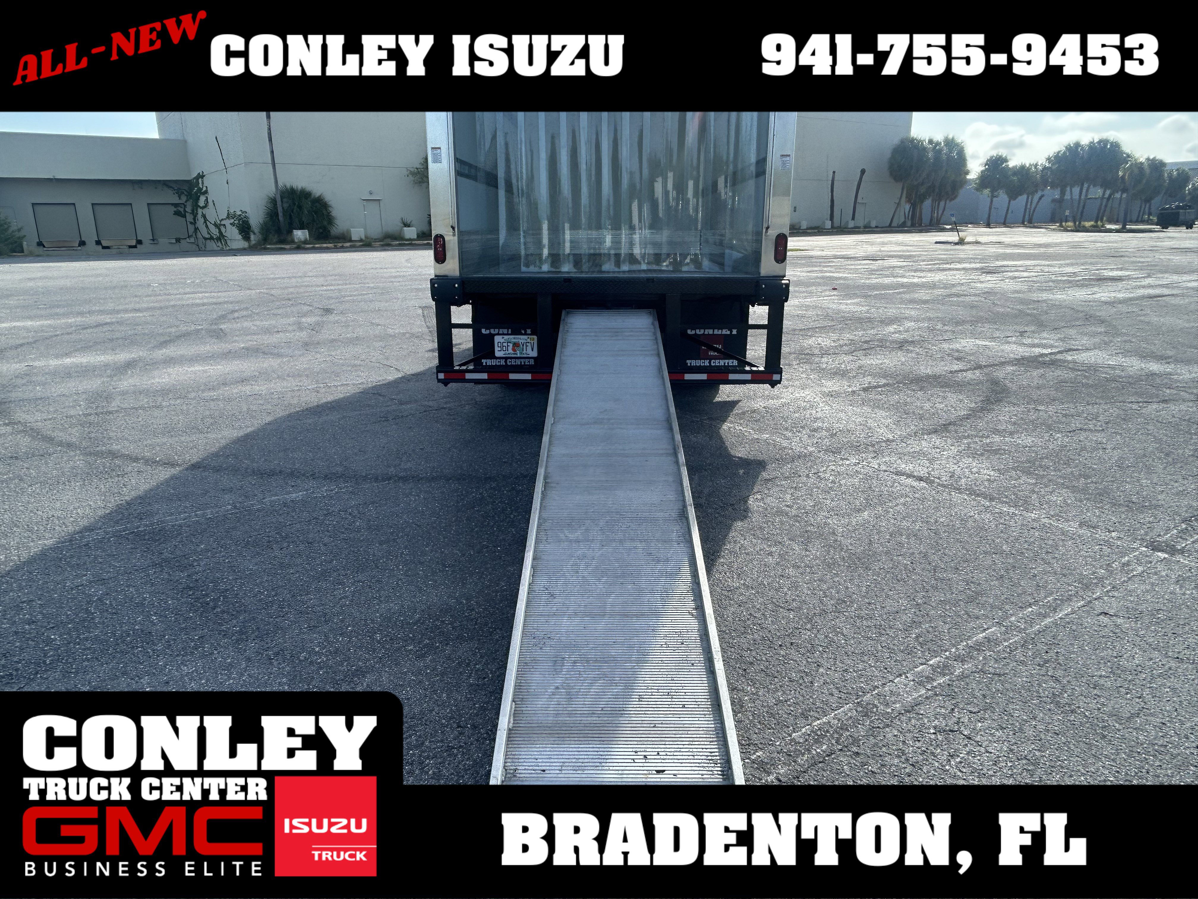 Used 2025 Isuzu NQR image 27