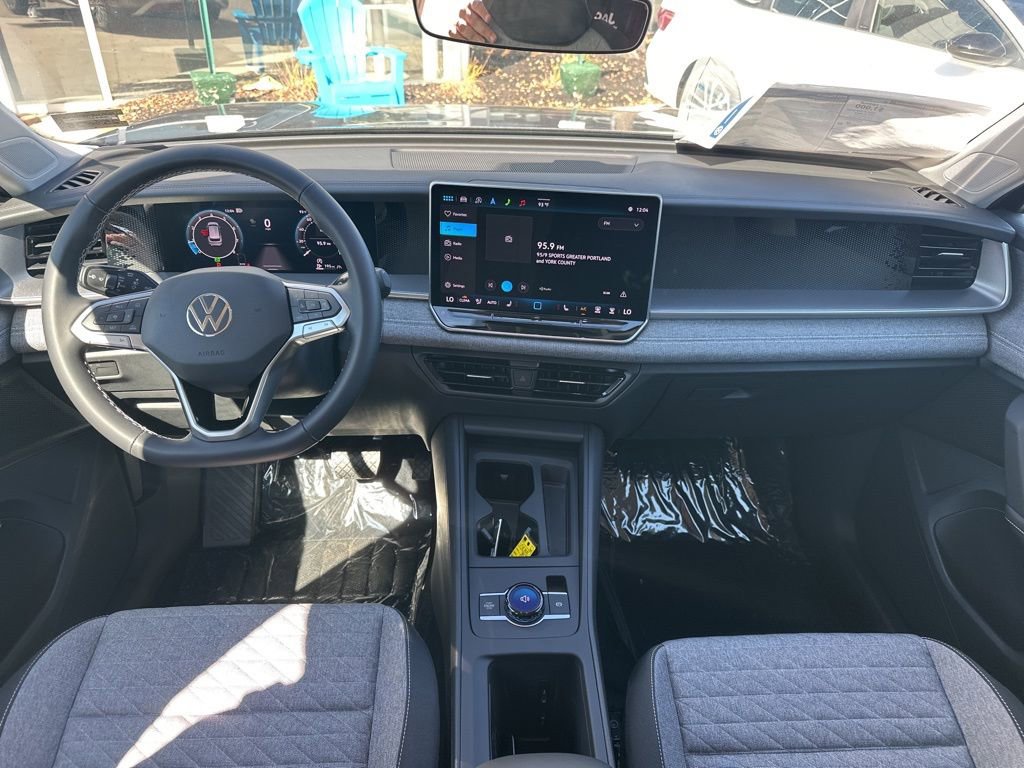 New 2025 Volkswagen Tiguan S image 12